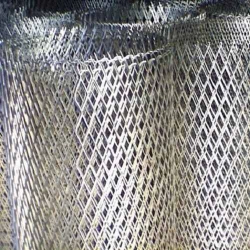 Нержавеющая просечно-вытяжная сетка 40x139x4.5 мм 12Х18Н10Т ТУ У00236010.001-97 - фото