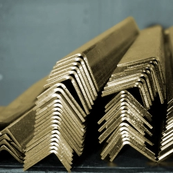 Латунный уголок Л63 20 мм - фото